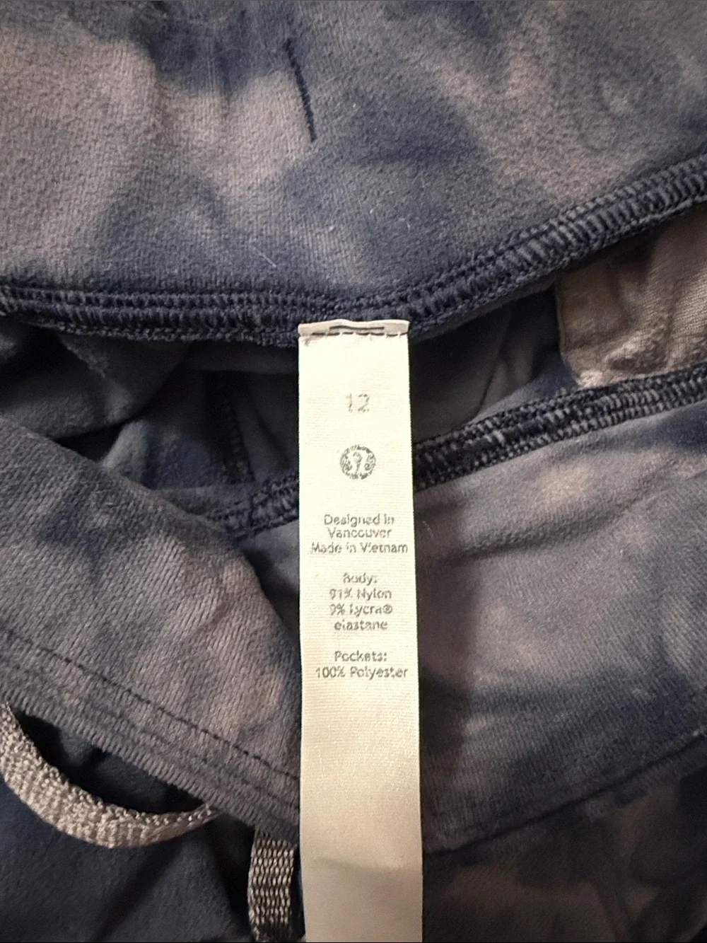 Lululemon women’s soft Jogger Black qnd multi - Pack of 2